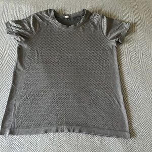 Lululemon shirt